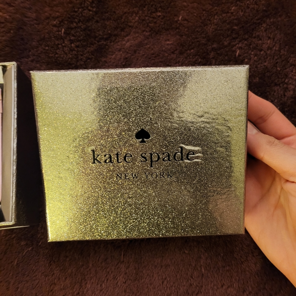 NWT Kate Spade Pink Card Holder - Picture 2 of 14